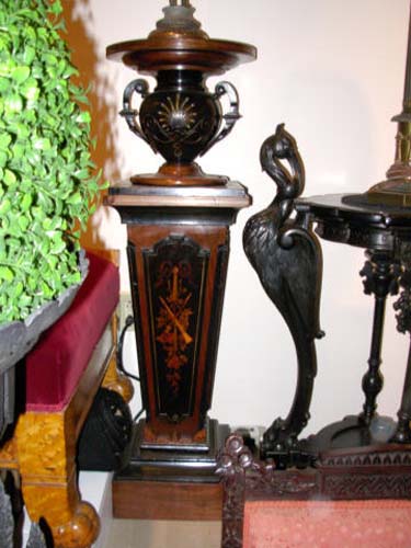Pedestal: Victorian Renn Revivial  