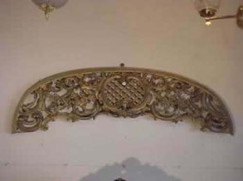 Victorian Gilded Architectural Carving