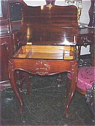 Table; Victorian Rococo Revival Rosewood Table