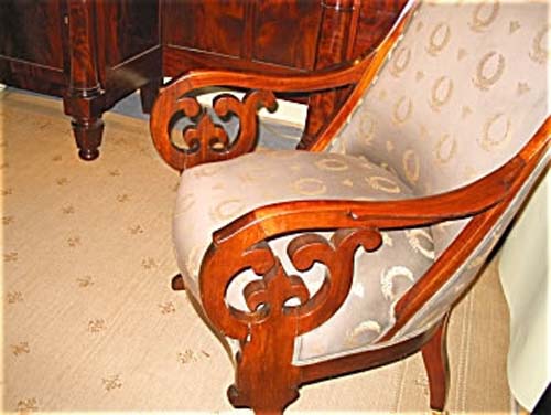 Am. Classical Gondola Armchair W Gothic Arms