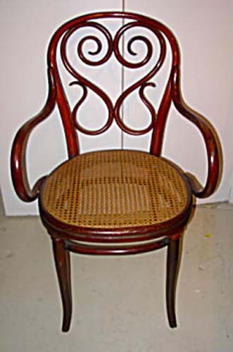 4 Antique Bentwood Thonet Chairs